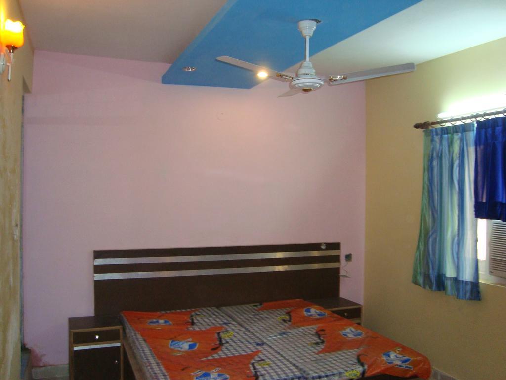 Hotel S P New Delhi Buitenkant foto